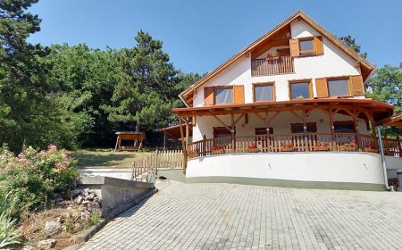 Leshegy Vendégház Szomód