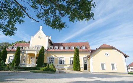 Rosenberg Kúria Táplánszentkereszt