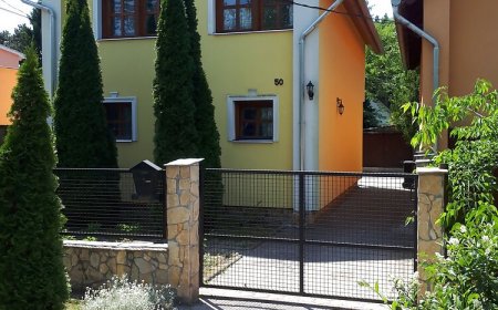 Tópart Apartman Tata