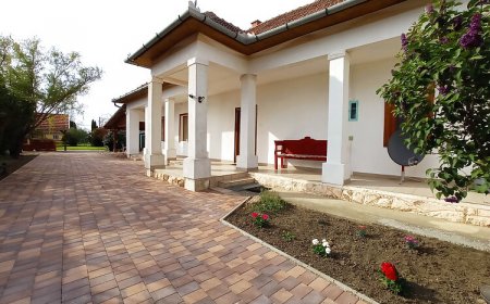 Kérész Vendégház Tiszabábolna