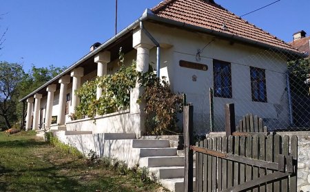 Zsályás-ház Tornabarakony