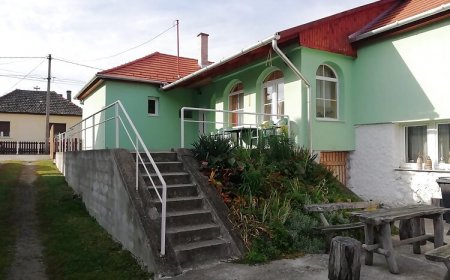 Koós Vendégház Uppony