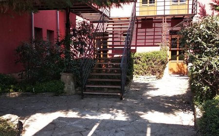 Velocafe Apartman Üröm