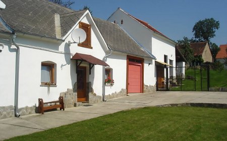 Petra Apartmanok Velem