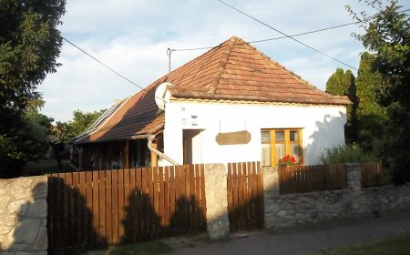 Gubicza Vendegház Vértessomló