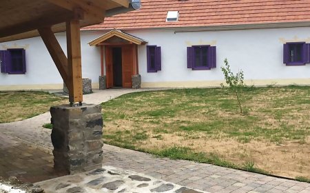 Sadhana Jóga és Pihenö Központ Vindornyalak