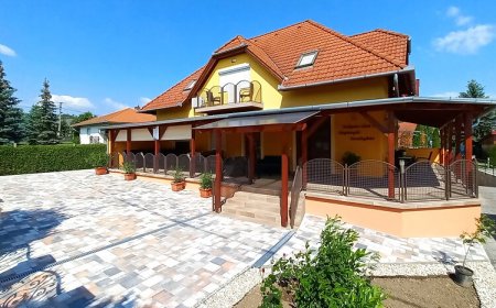 Napsugár Vendégház Vonyarcvashegy