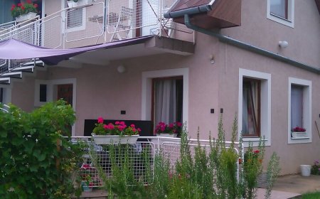 Bertalan Apartmanház Vonyarcvashegy