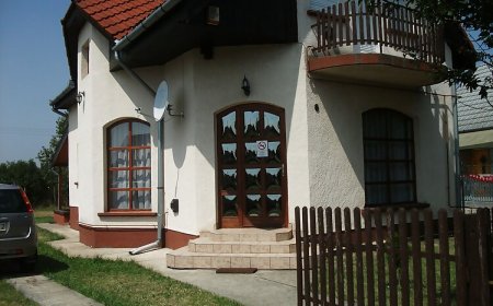 Zsuzsanna Vendégház Mezőkövesd - Zsóryfürdő