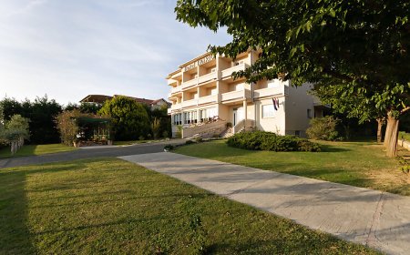 Hotel Epario Lopar