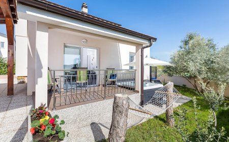 Vendégház Valbandon - CIF897