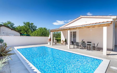 Vendégház Valbandon - CIF882