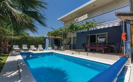 Vendégház Kaštel Lukšić - CDE002