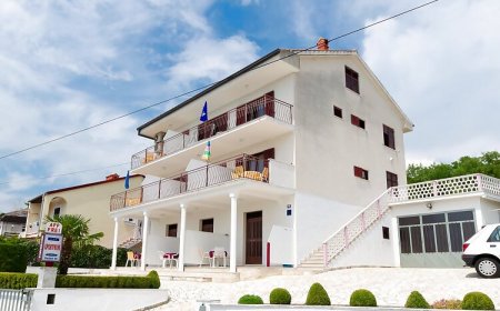 Apartments Rozaria Dramalj