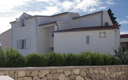 Apartments Tresan Tribunj