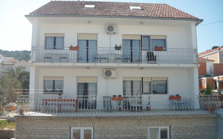 Apartmani Šimun Mastrinka