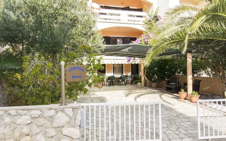 Apartments Jasna Novalja