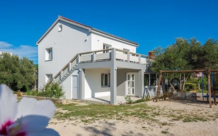 Apartment Radovic Nives Vir II