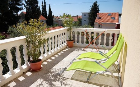 Apartmanok Parkolóhellyel Vodice - 4172