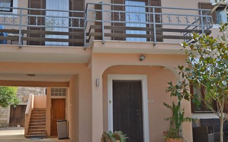 Apartments Josip Pavicini