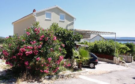 Apartmanok Parkolóhellyel Banjol, Rab - 5071 Banjol