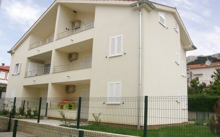 Apartmanok Parkolóhellyel Baska, Krk - 19206 Baška