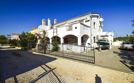 Apartmanok Parkolóhellyel Drage, Biograd - 17392 Drage