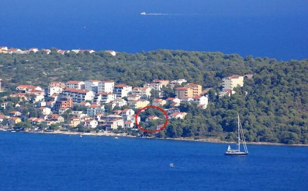 Apartmanok A Tenger Mellett Okrug Gornji, Ciovo - 8625 Okrug Gornji