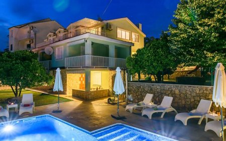 Apartments Dubravka Okrug Gornji