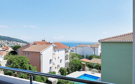 Apartment Adria Okrug Gornji