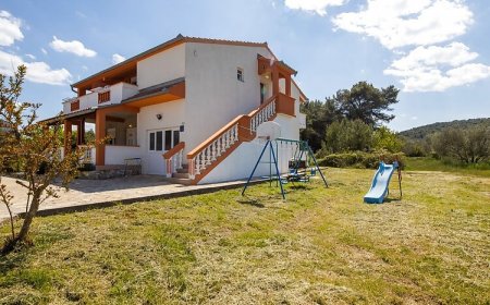 Apartman Den Pašman