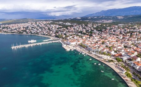 Apartments Karolina Novalja