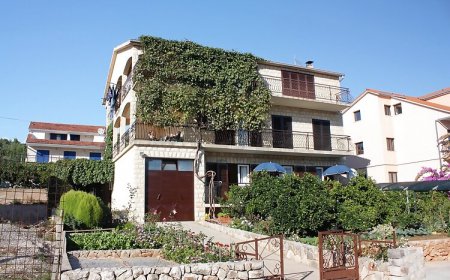 Apartmanok Parkolóhellyel Stari Grad, Hvar - 5730 Stari Grad