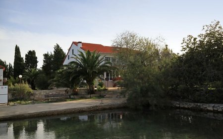 Szobák A Tenger Mellett Muline, Ugljan - 3538 Muline