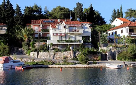 Apartmanok A Tenger Mellett Vrboska, Hvar - 541 Vrboska