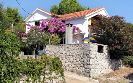Apartmanok A Tenger Mellett Basina, Hvar - 5700 Basina