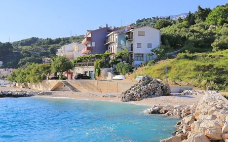 Apartmanok A Tenger Mellett Podgora, Makarska - 2614 Podgora