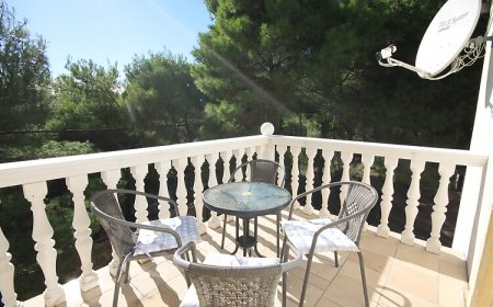 Apartmanok Parkolóhellyel Rukavac, Vis - 2407 Rukavac