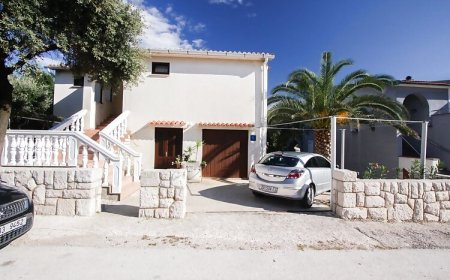 Apartments Javorka Povljana