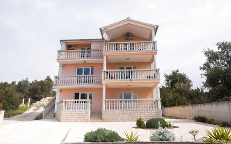Apartments Family apartment Milin Jezera