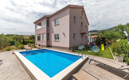 Apartman Kaštel Novi - CDF964