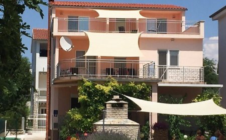 Apartmani Đurđa Pirovac