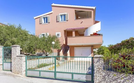 Apartmanok Parkolóhellyel Kanica, Rogoznica - 20091 Kanica