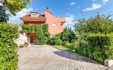 Apartmanok Parkolóhellyel Podstrana, Split - 12541 Podstrana