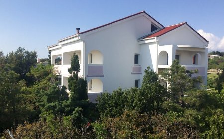 Apartmanok Parkolóhellyel Novalja, Pag - 18314 Novalja