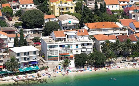 Apartments Vesna Gradac