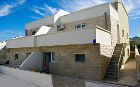 Apartments Marieta Povlja