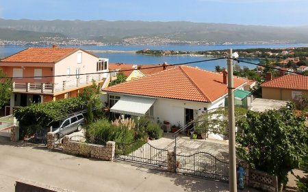 Apartmanok Parkolóhellyel Silo, Krk - 18735 Šilo