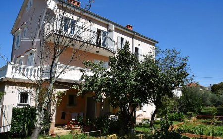 Apartments Jelka Njivice