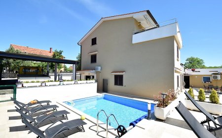 Apartmani Zrinka Omišalj